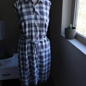 Black & White Plaid Tie Waist Shirtdress